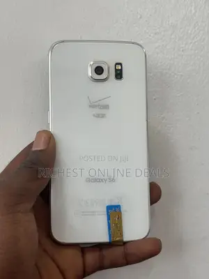 Samsung Galaxy S6 32 GB White