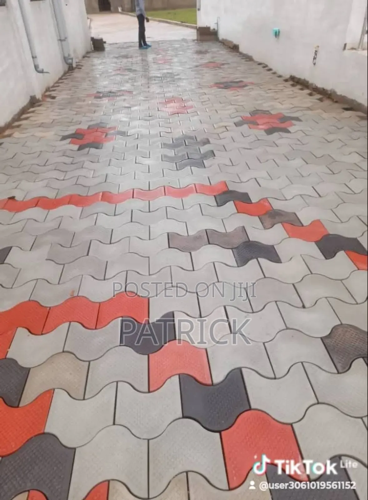 We Dealing in Culvert Manhole, Pavements, Slabs Erc