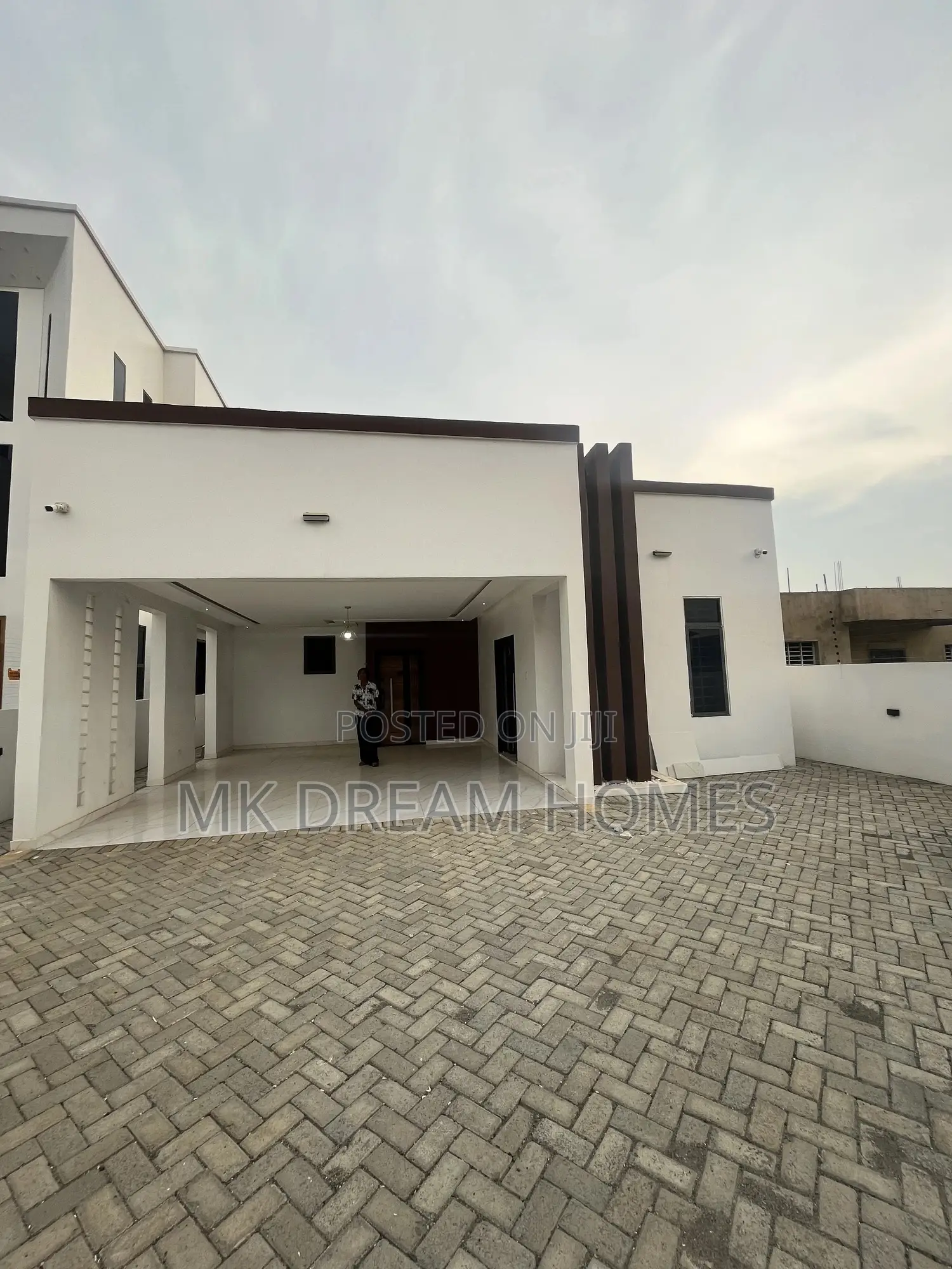 3bdrm House in School Junction for sale