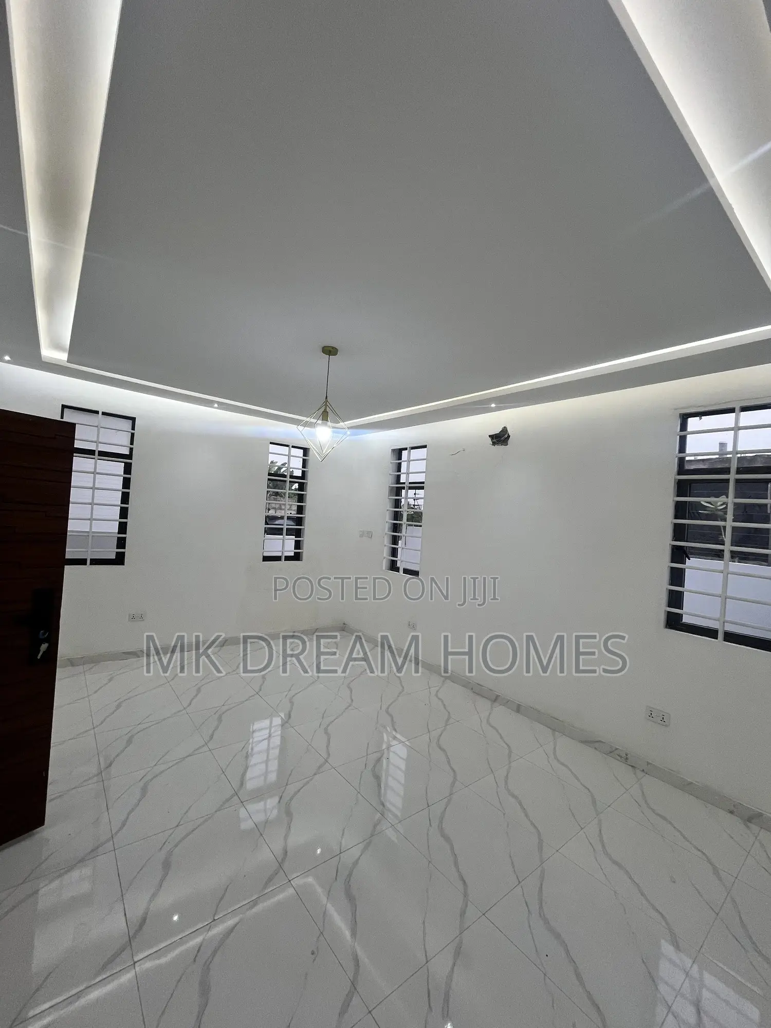 3bdrm House in School Junction for sale