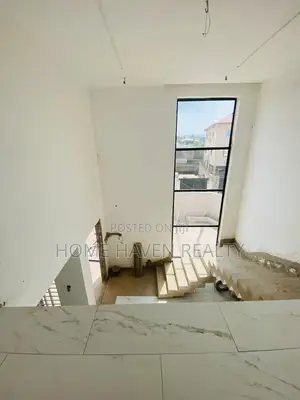 4bdrm House in Westland for sale