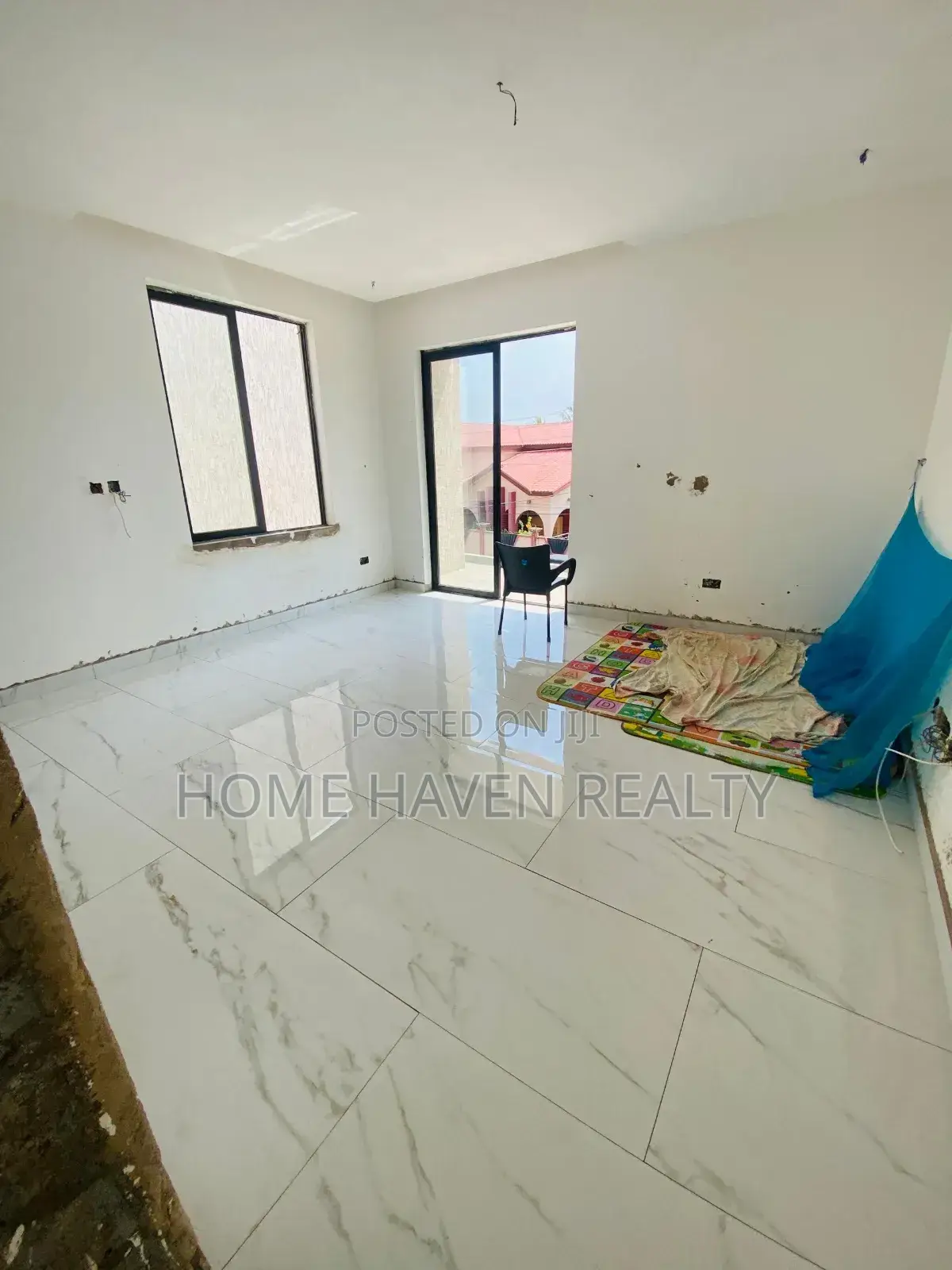 4bdrm House in Westland for sale