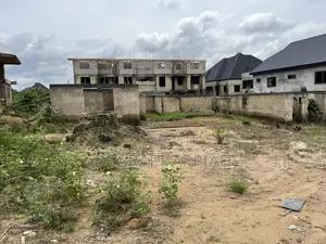 Full Plot With an Old House for Sale at Sokoban Oti