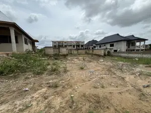 Full Plot With an Old House for Sale at Sokoban Oti