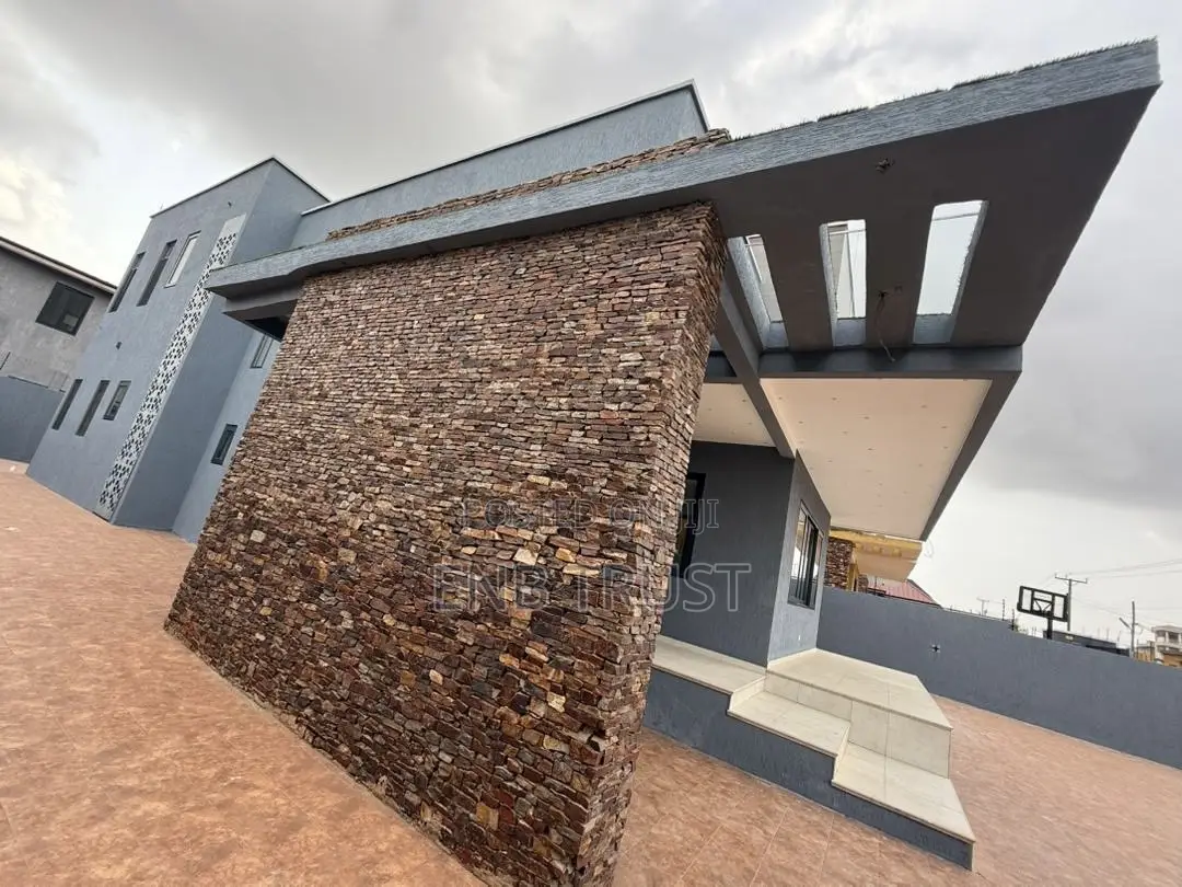 4bdrm House in East Legon Hills, School Junction for sale