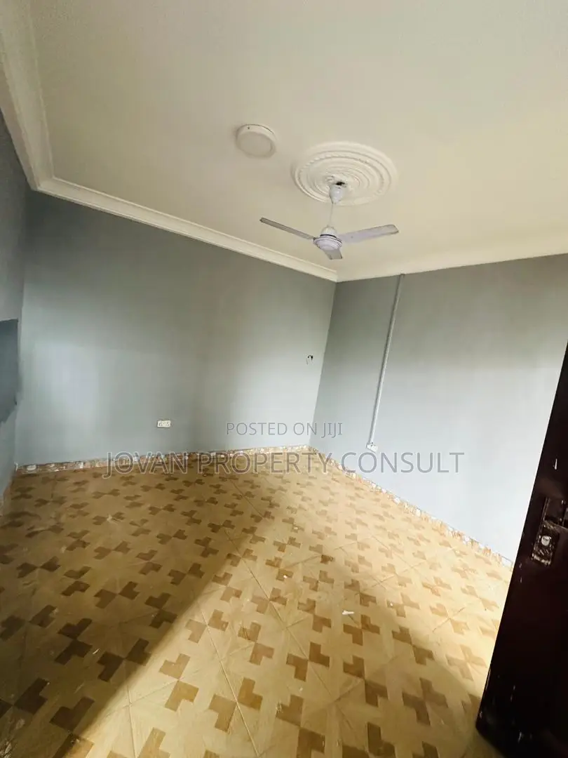 1bdrm Room & Parlour in Amasaman, Ga West Municipal for rent
