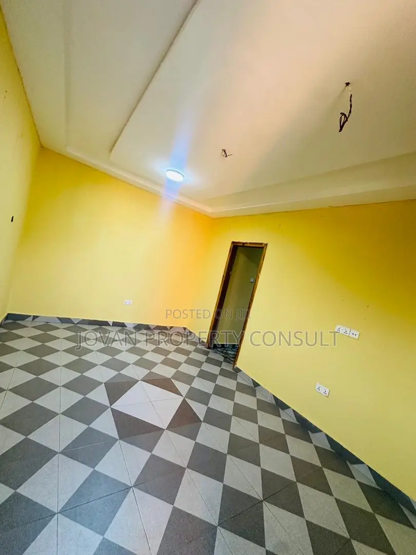 1bdrm Room & Parlour in Amasaman, Ga West Municipal for rent