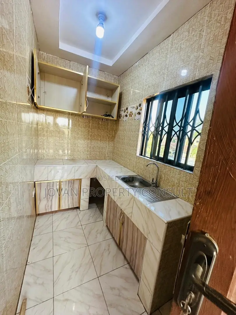 1bdrm Room & Parlour in Amasaman, Ga West Municipal for rent
