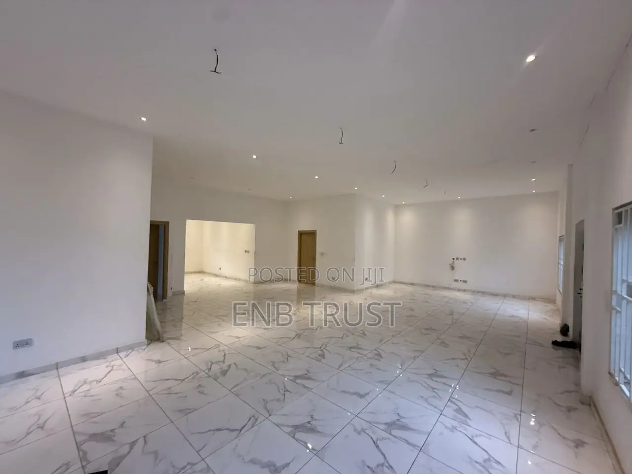 3bdrm House in Oyarifa, Ghana Flag for sale