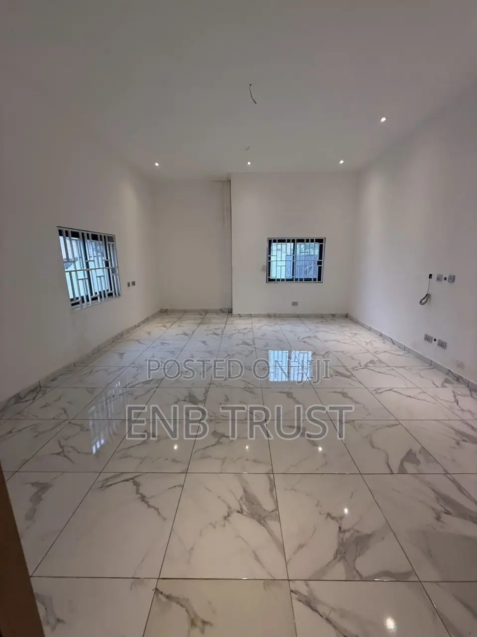 3bdrm House in Oyarifa, Ghana Flag for sale