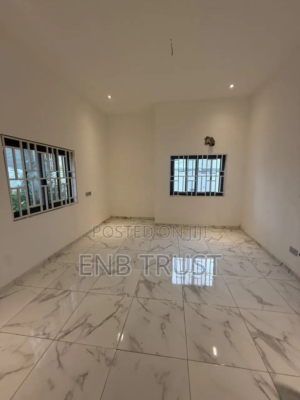 3bdrm House in Oyarifa, Ghana Flag for sale