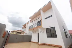 3bdrm Duplex in Oyarifa, Pentecost for sale