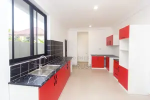 3bdrm Duplex in Oyarifa, Pentecost for sale