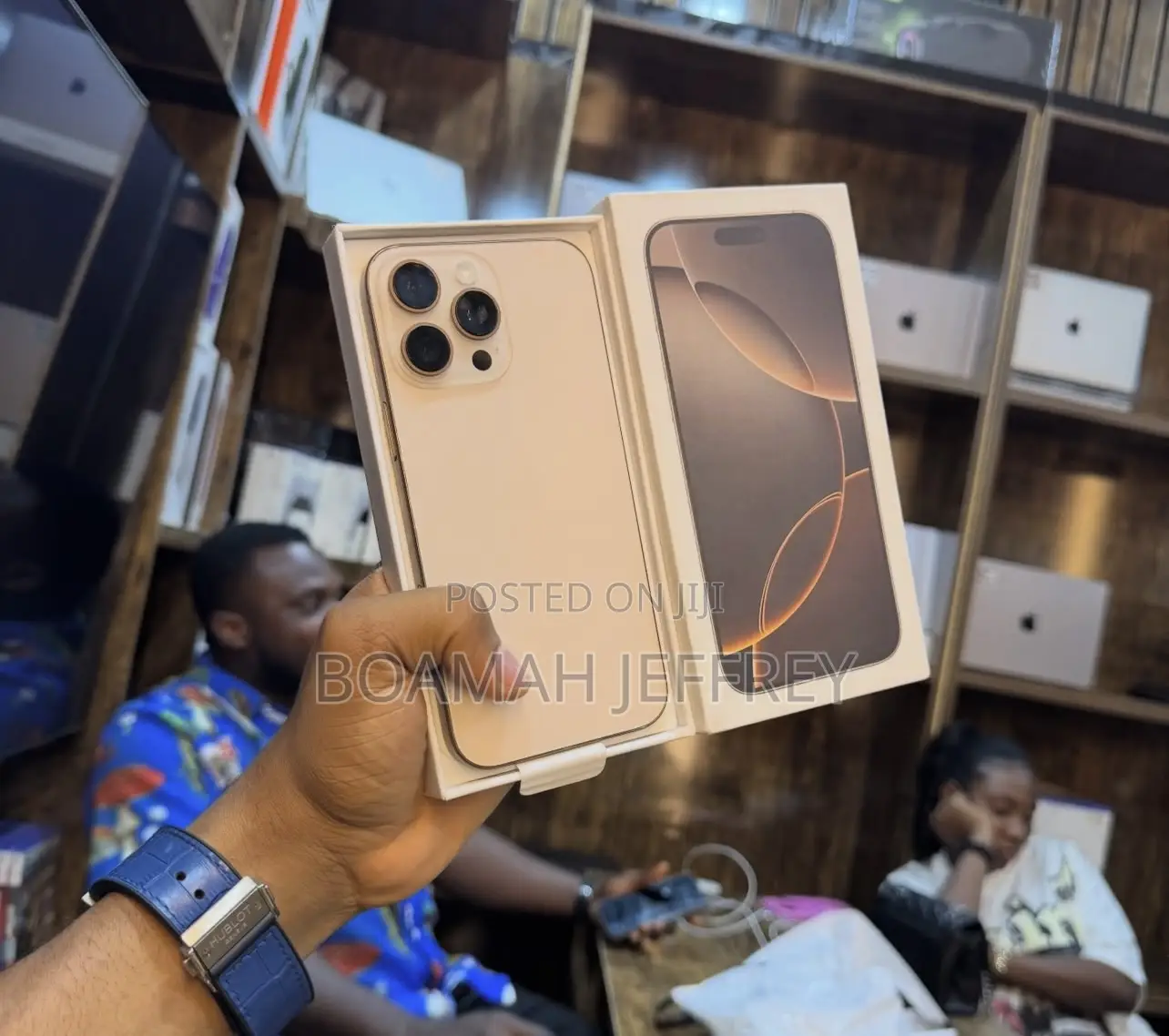 New Apple iPhone 16 Pro Max 512 GB Gold