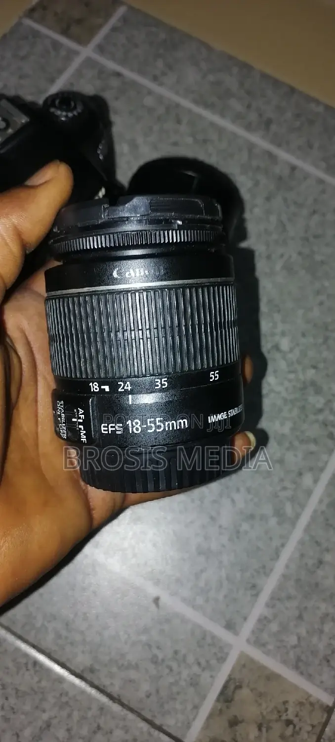 Canon Eos 60d With 50mm Lens Going for Cool Price