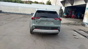 Toyota RAV4 2024