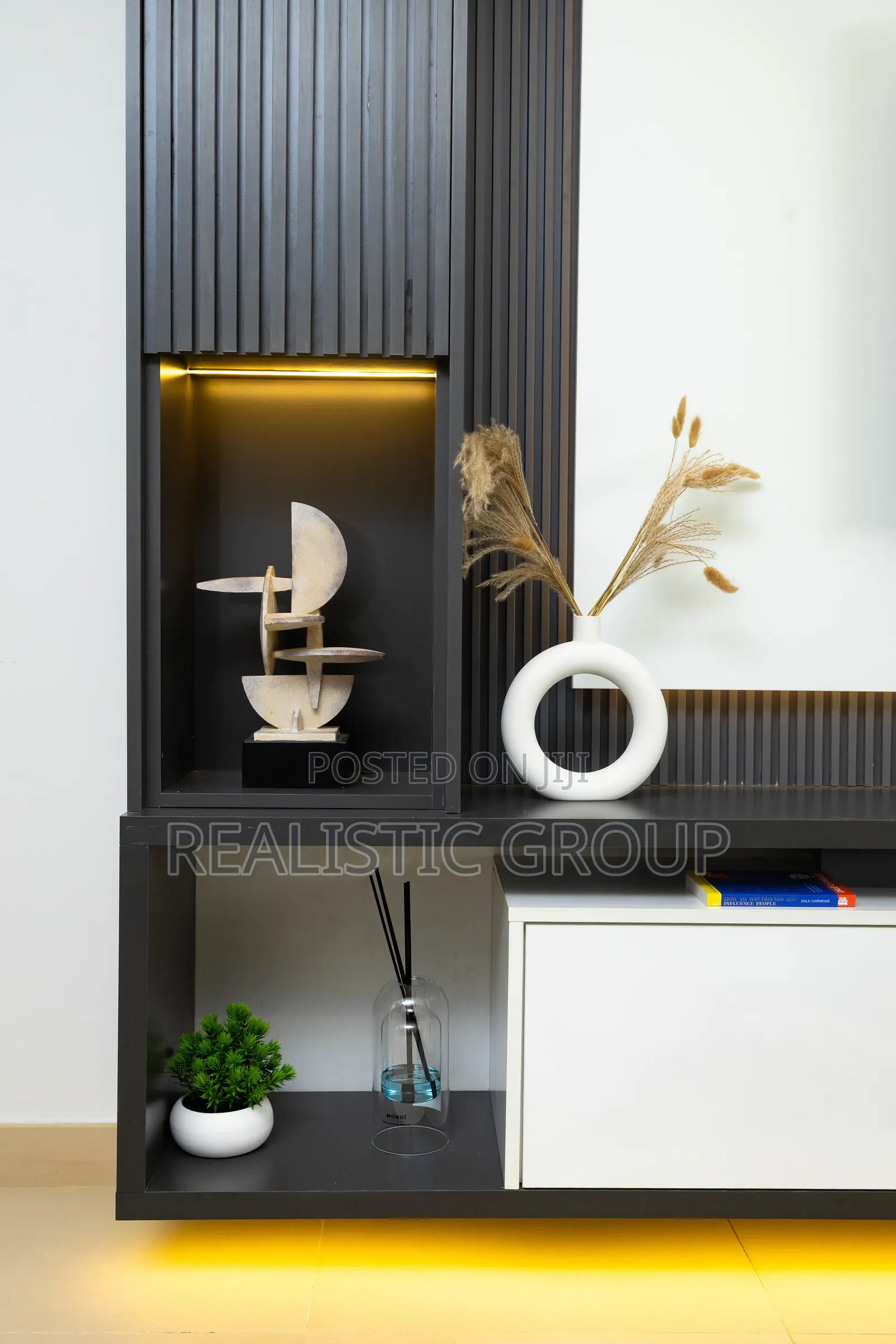Furnished 2bdrm Apartment in Rivera Residence, Boundary Road Area