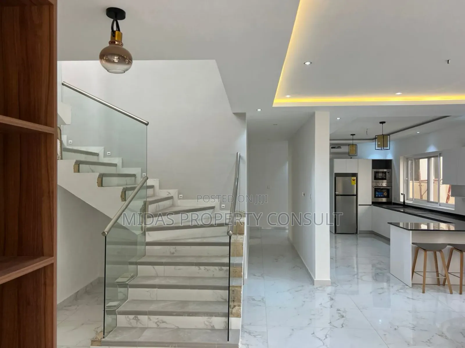 4bdrm House in East Airport, Spintex for sale