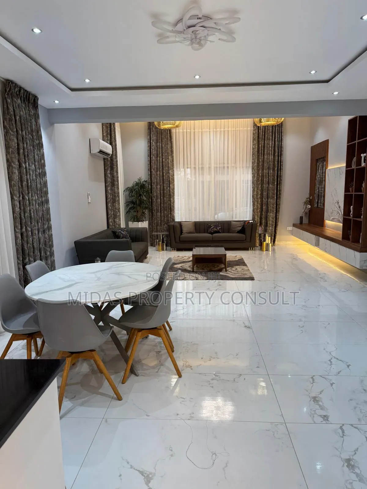 4bdrm House in East Airport, Spintex for sale