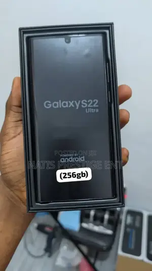 New Samsung Galaxy S22 Ultra 5G 256 GB Black