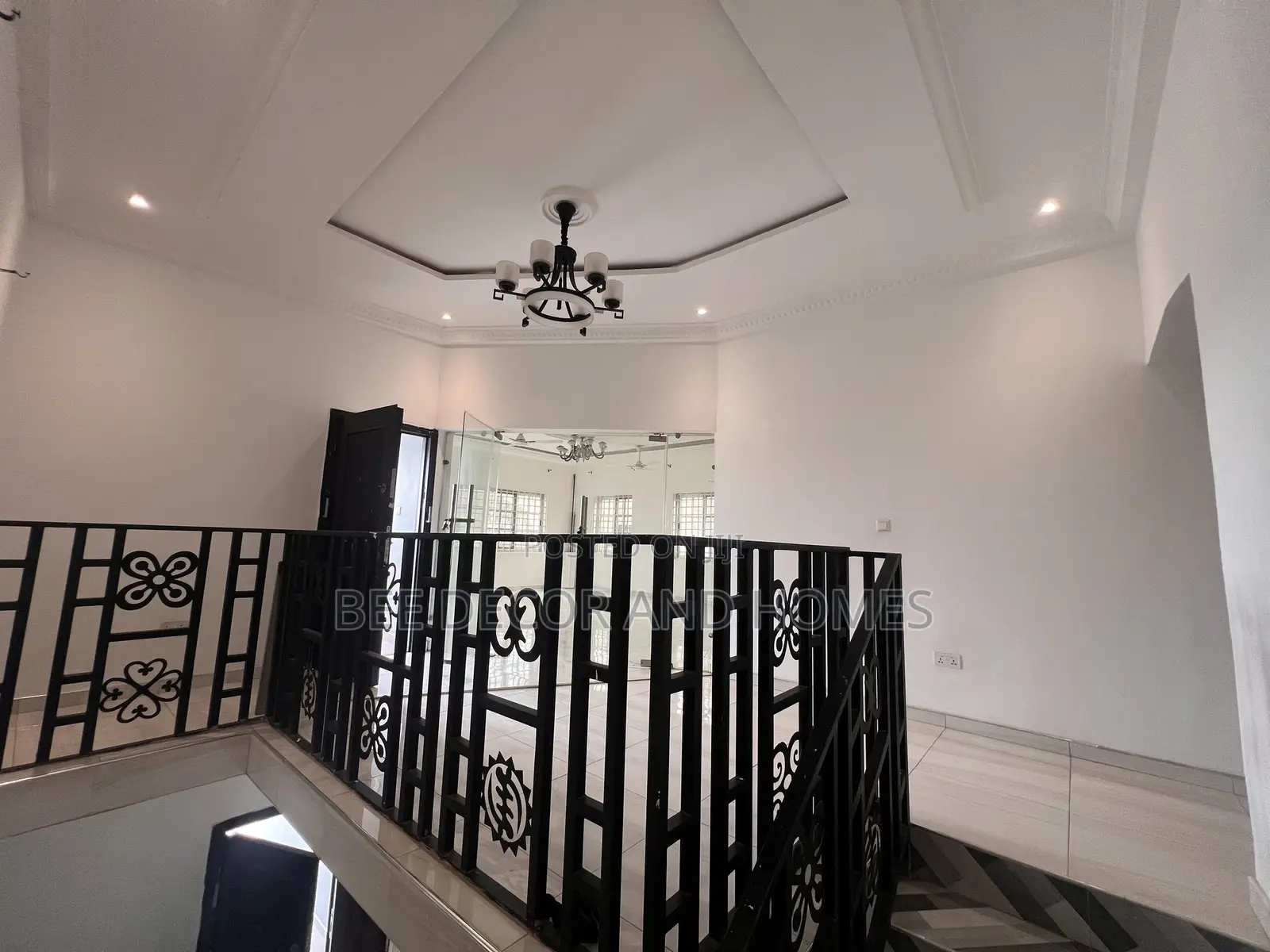 5bdrm House in Bee  Decor & Homes, Old Ashomang for rent