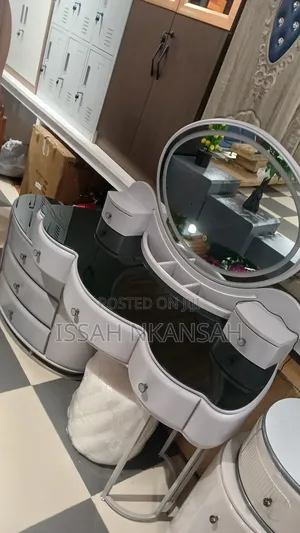 Luxurious Dressing Mirror