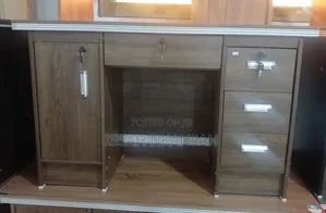 1.2 Meters Office Table