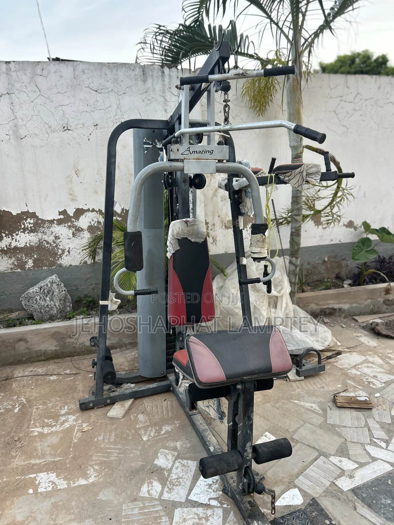 Multifunctional Home Gym Machine