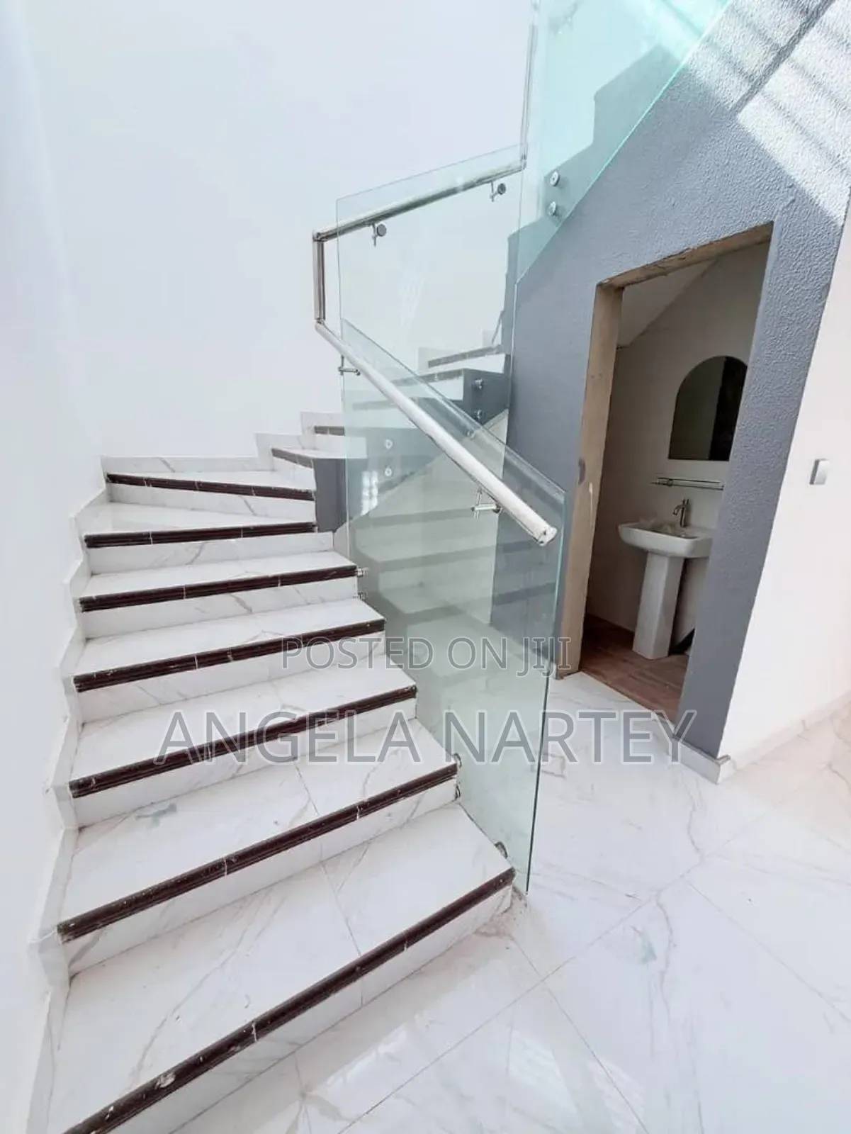 4bdrm House in Sakumono Estates for sale