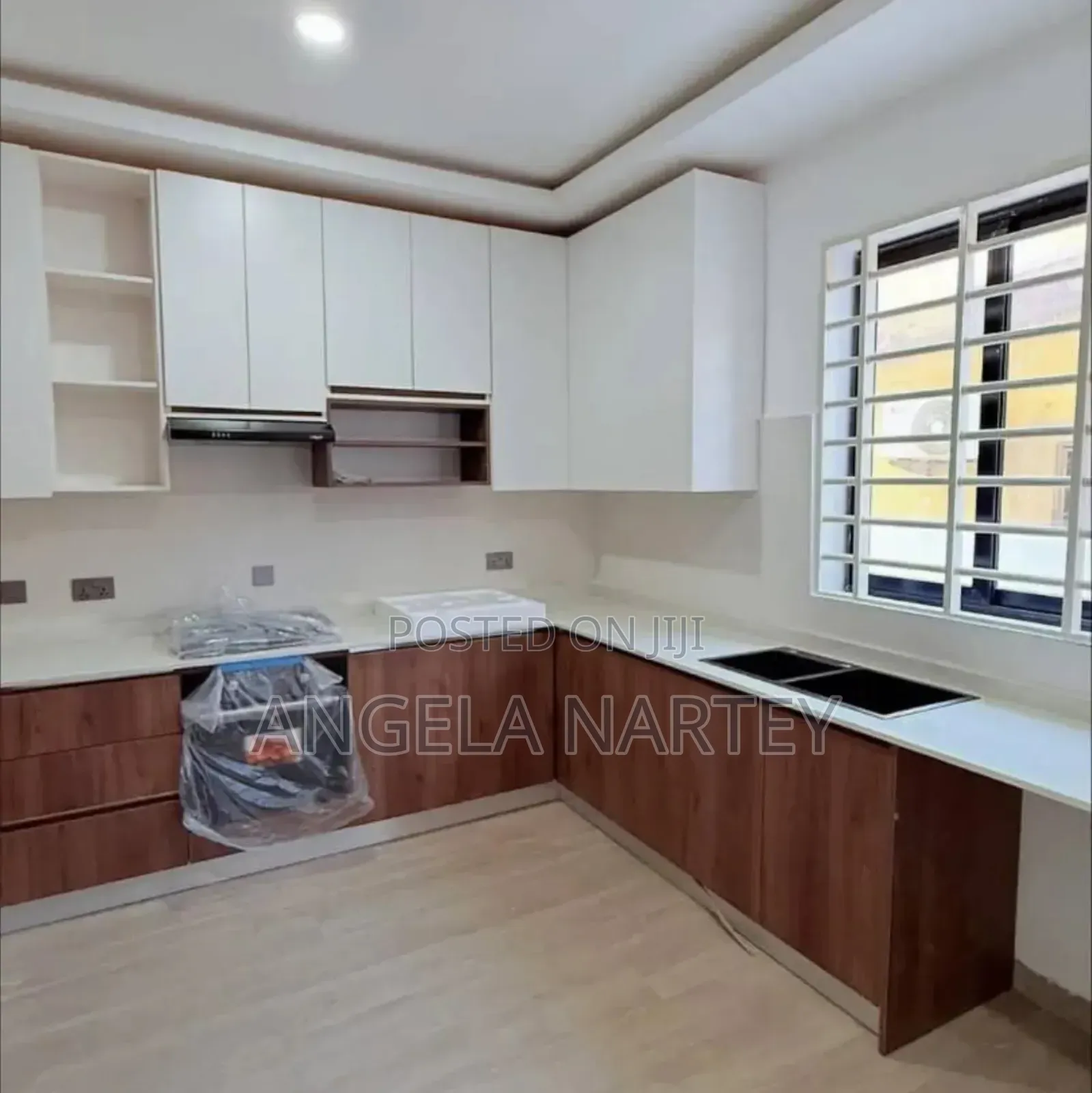 4bdrm House in Sakumono Estates for sale