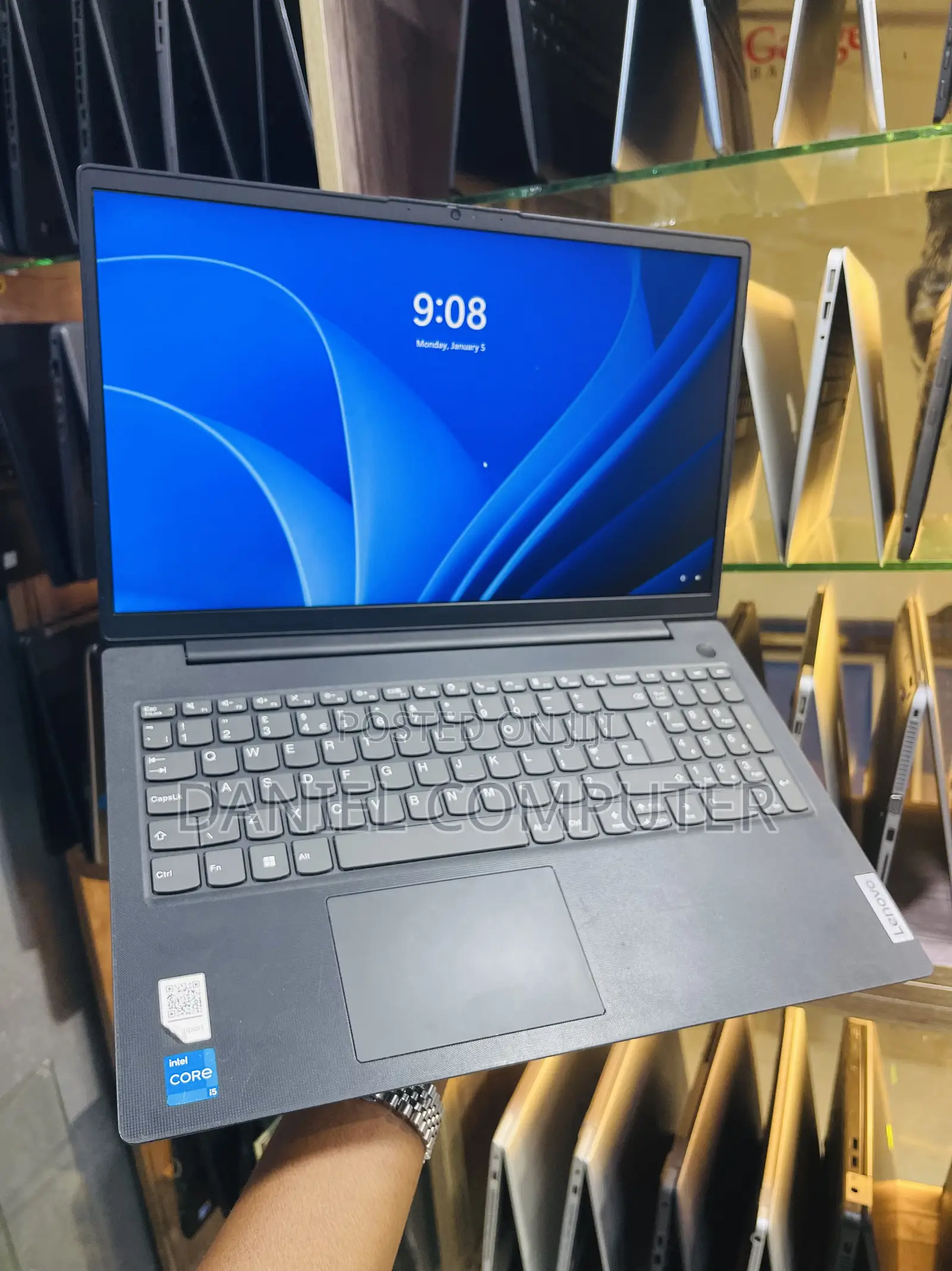Laptop Lenovo Ideapad V14 IGL 8GB Intel Core i5 SSD 512GB