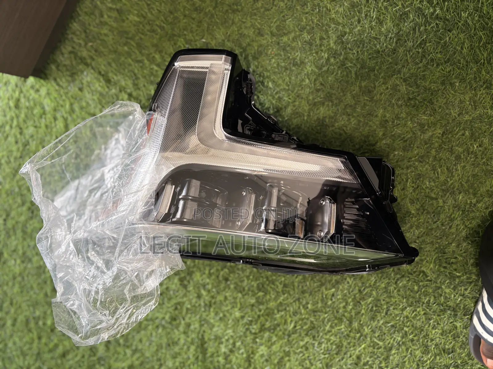 Toyota Tundra 2023,2024,2025, Headlight Available