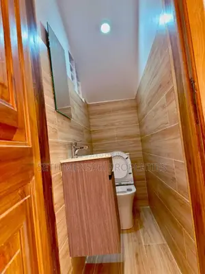3bdrm House in Oyarifa for sale