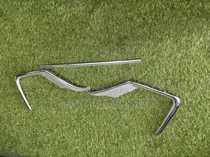 Honda CRV 2019,2020, 2021, Front Bumper Moulding’S