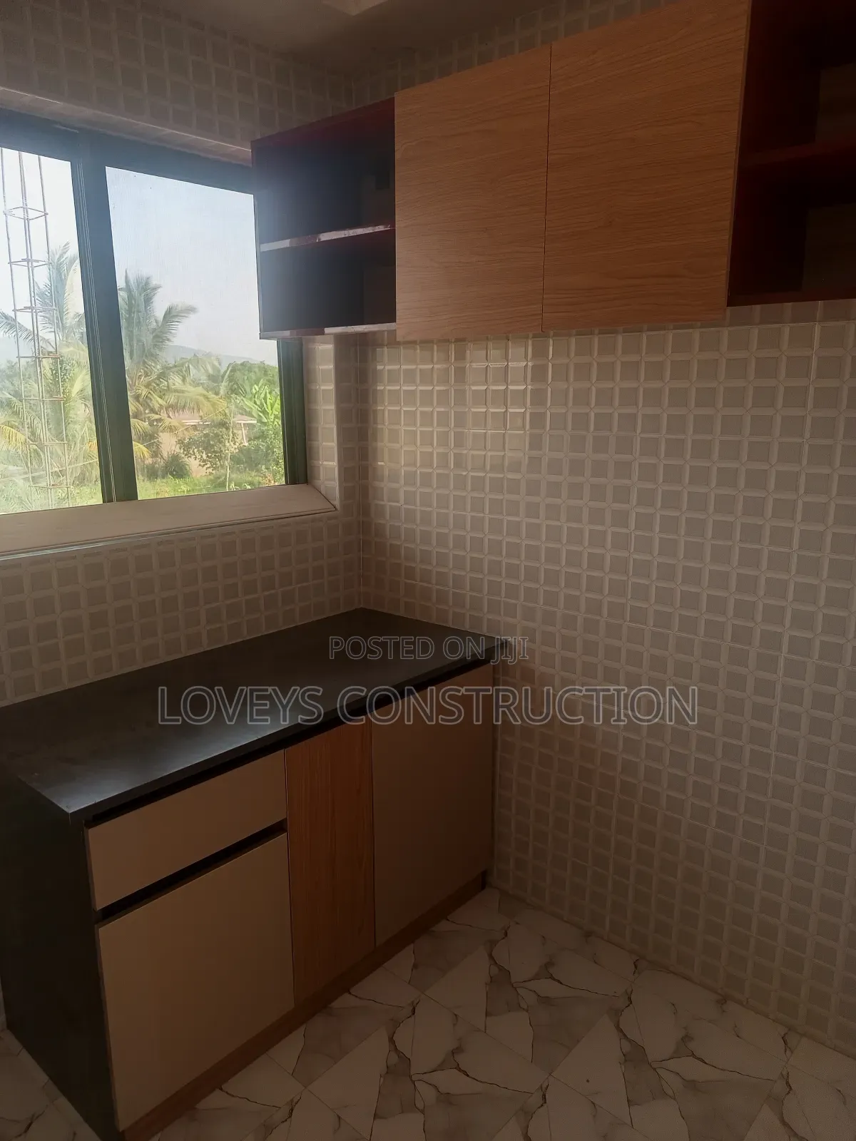 Mini Flat in Lovey'S Construction, Dodowa for rent