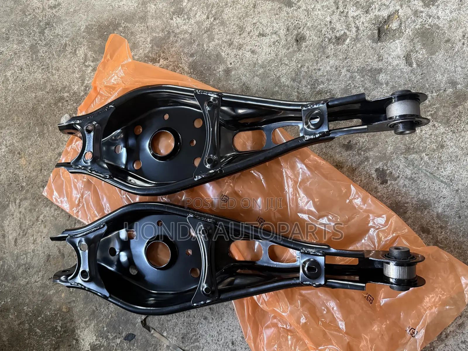 Honda Civic 2016 Back Lower Arm.