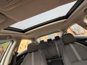 Honda Civic EX Sedan 2020 White