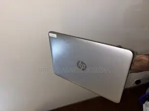 Laptop HP EliteBook 820 G3 8GB Intel Core I5 HDD 500GB