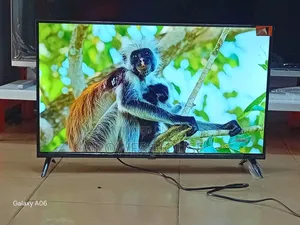 TCL 32" Smart Tv With Sharp Display