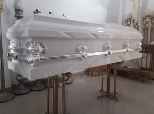 High Finishing Gloss White Sprayed Casket With Metal Handle 4 Funeral