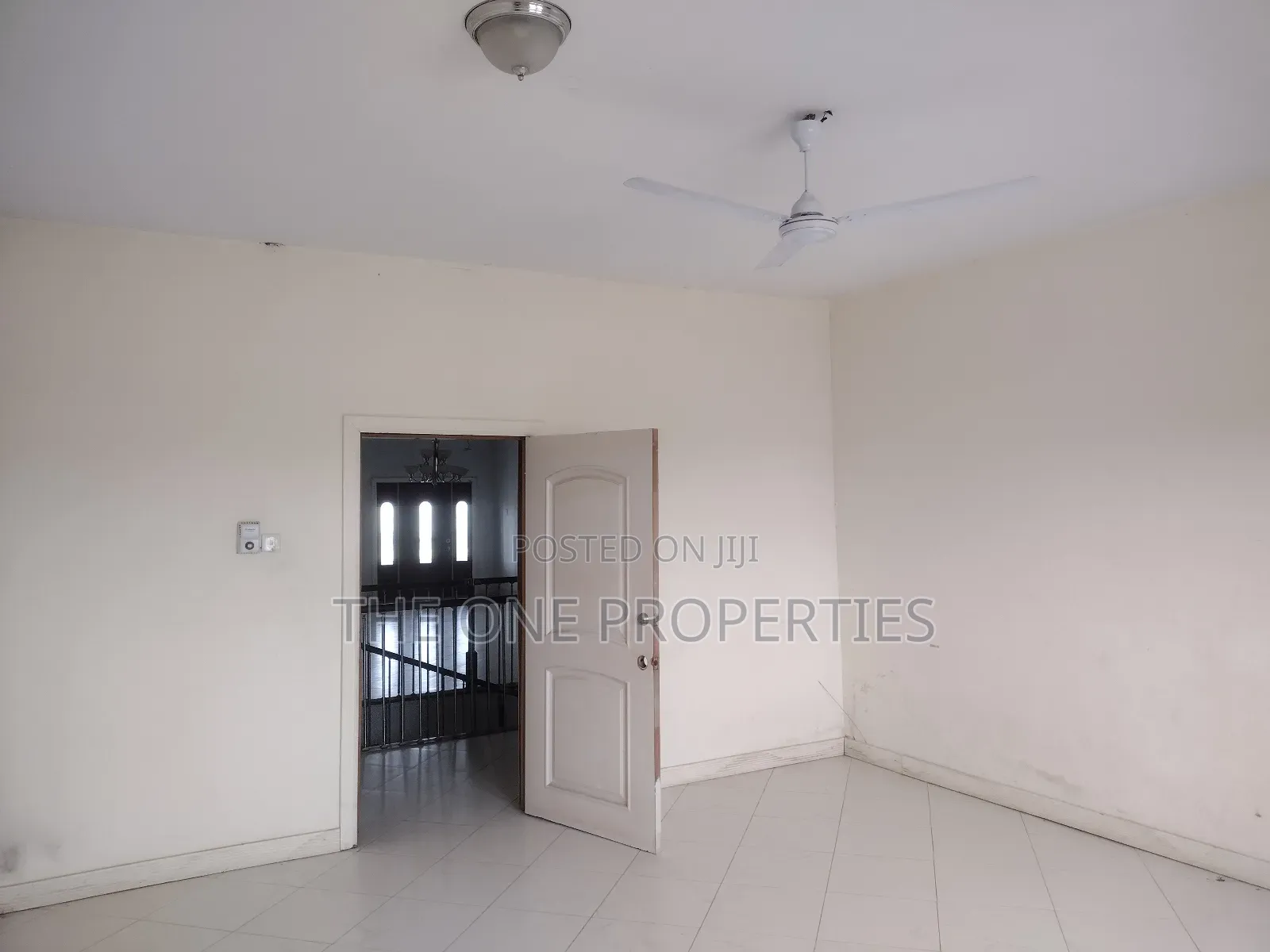 7bdrm Mansion in Amasaman for sale