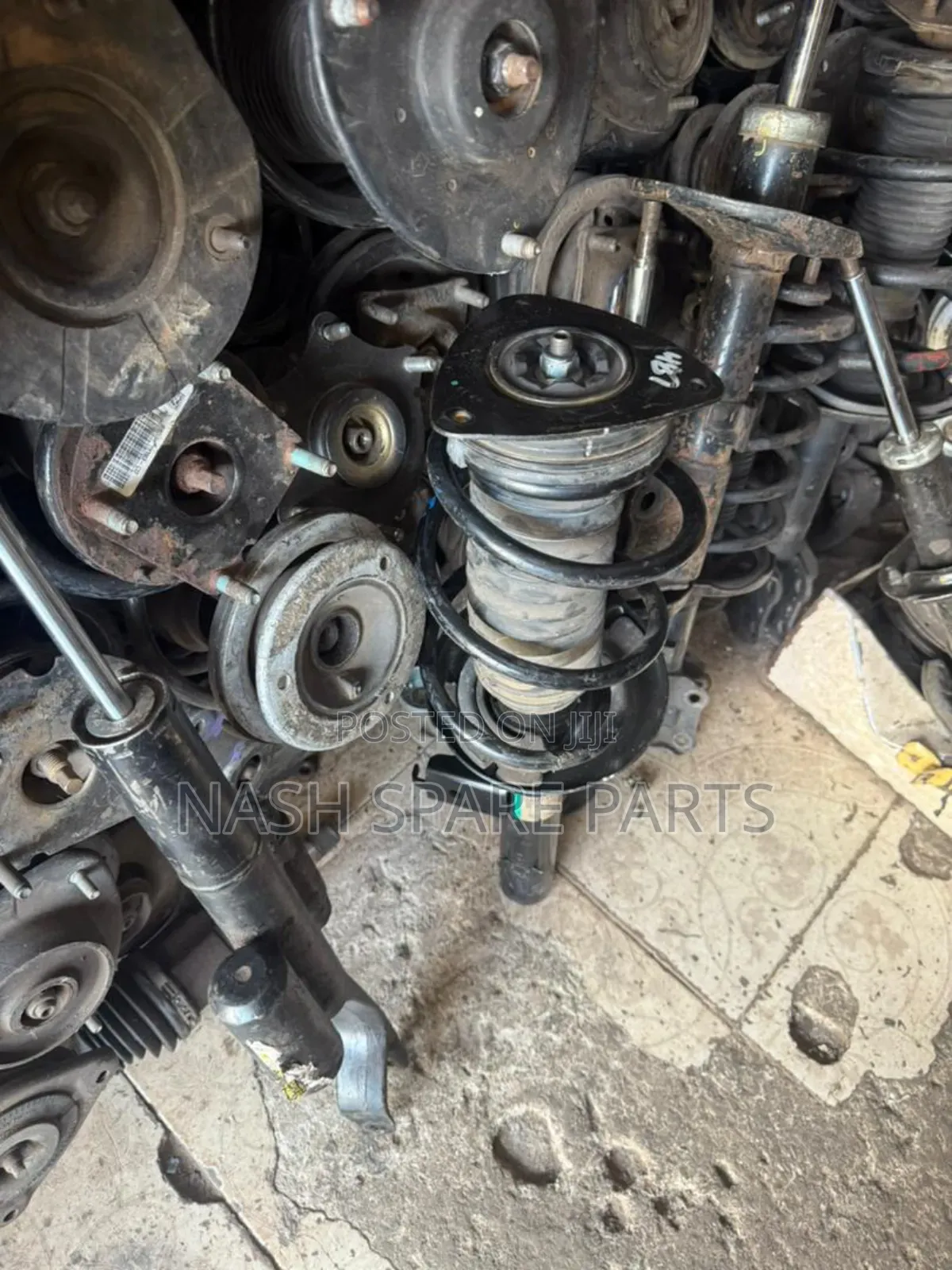 Outlander 2020. - 2025 Front Shock Absorber