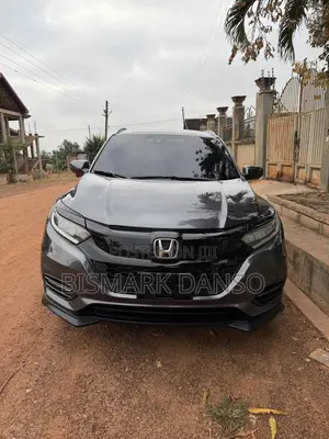 Honda HR-V Touring AWD 2019 Gray