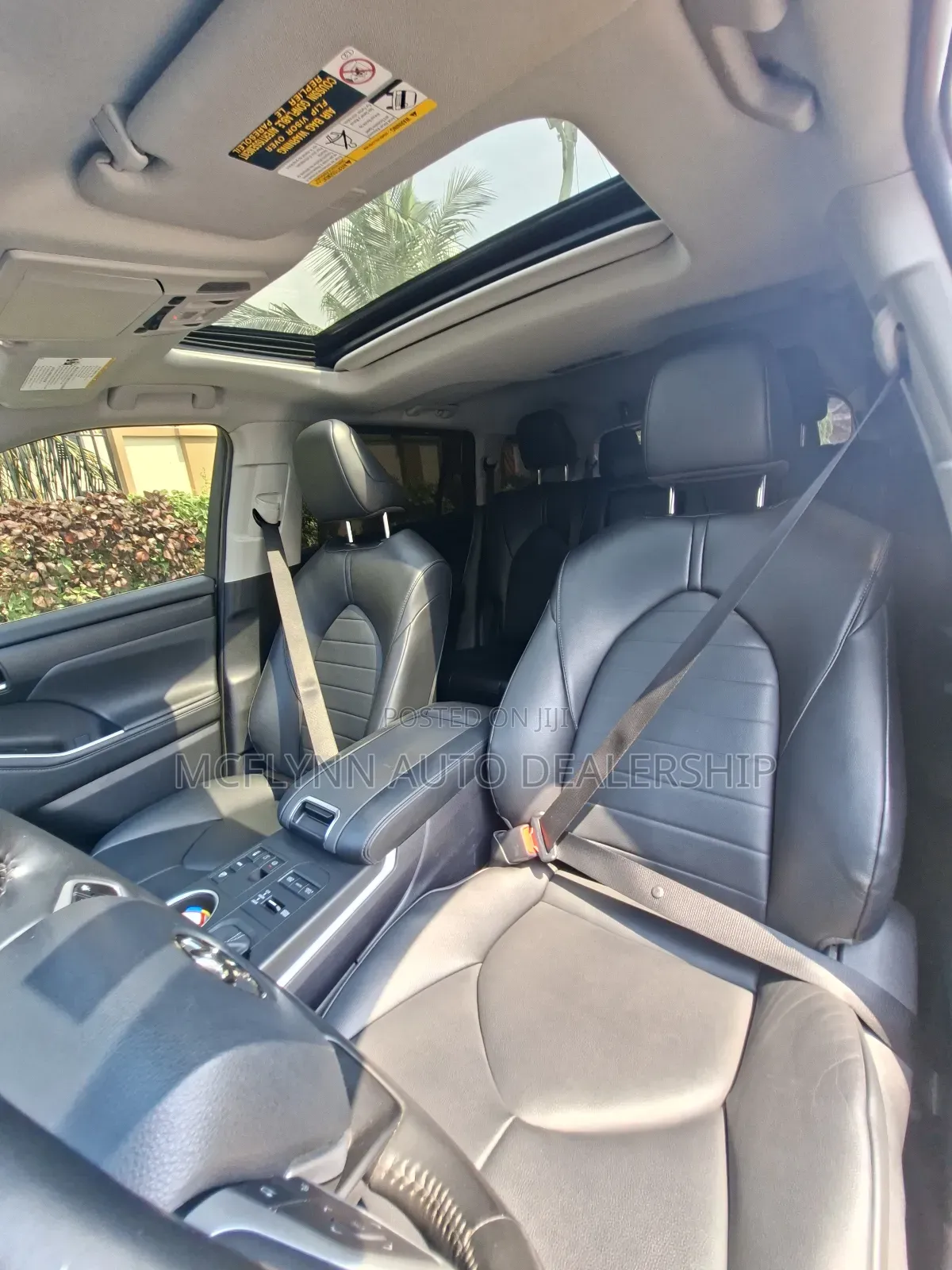 Toyota Highlander XLE AWD 2023 Red