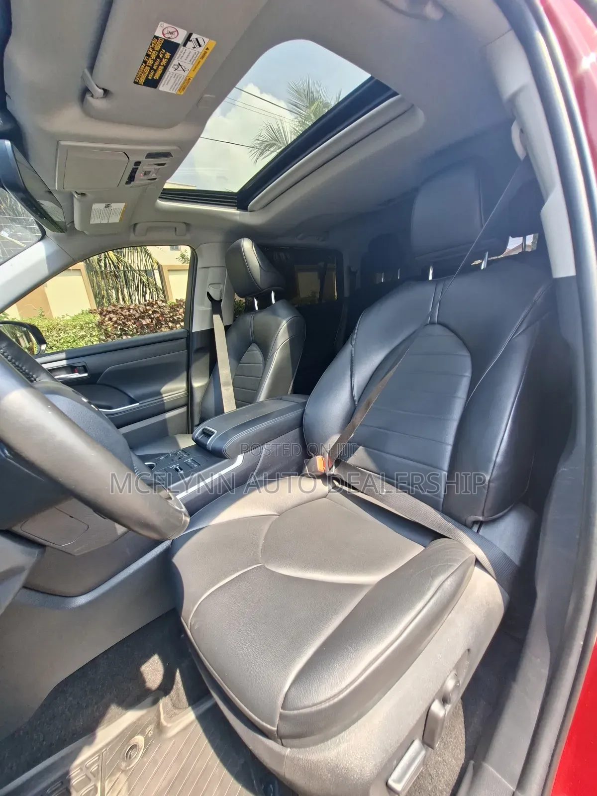 Toyota Highlander XLE AWD 2023 Red