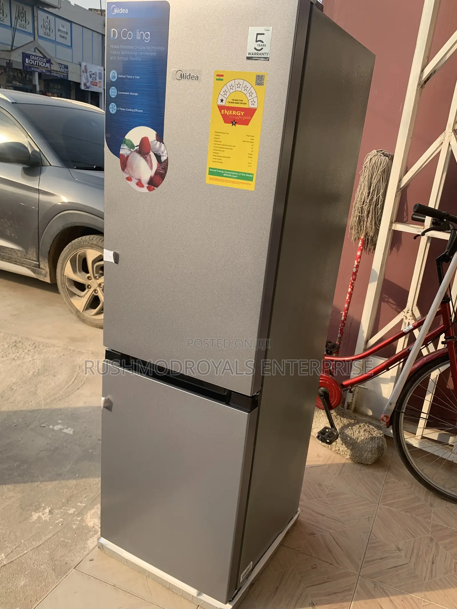 Midea's "Fresh Thinking" 174-Liter Double Door Fridge