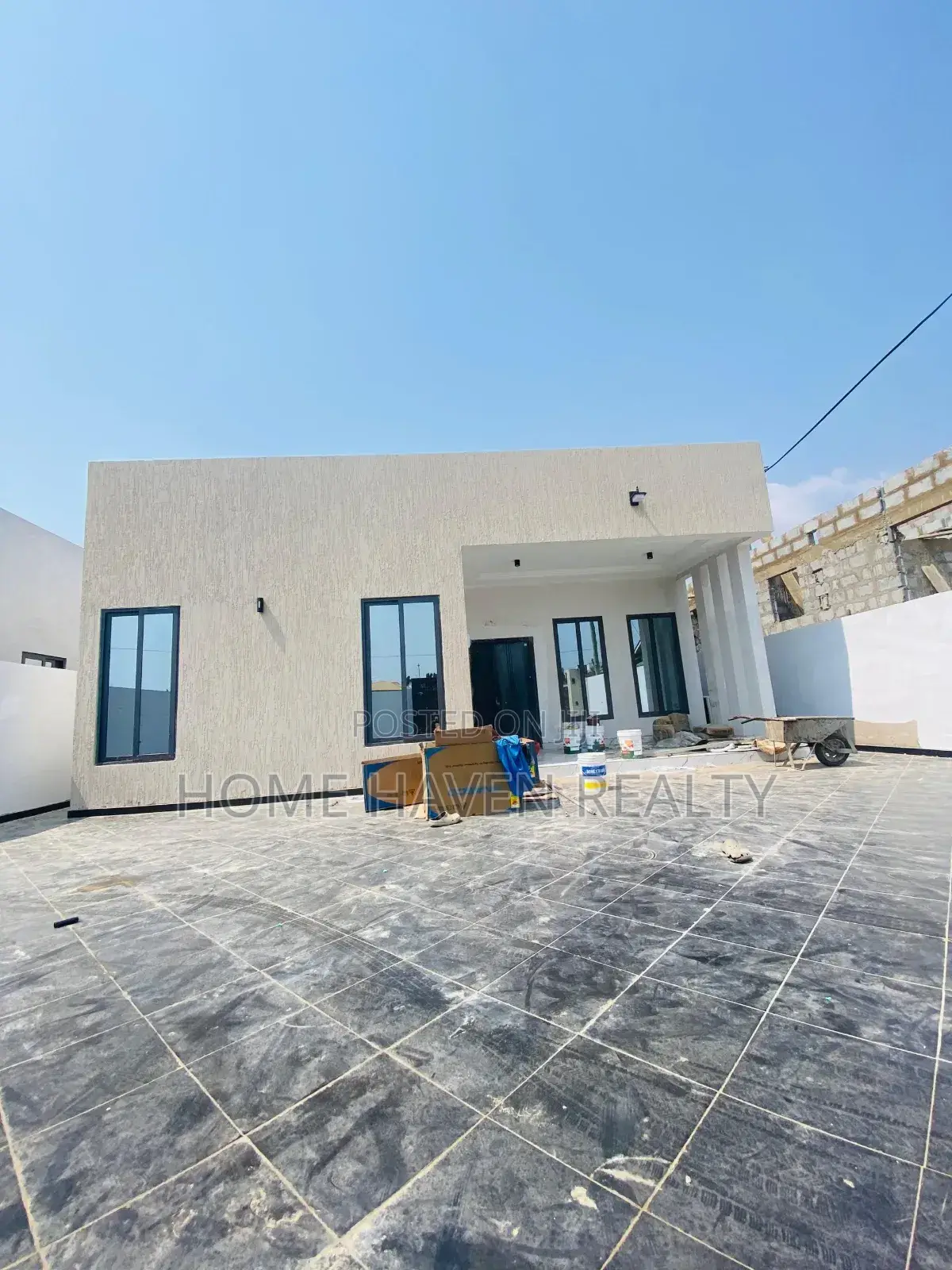 3bdrm House in Spintex for sale