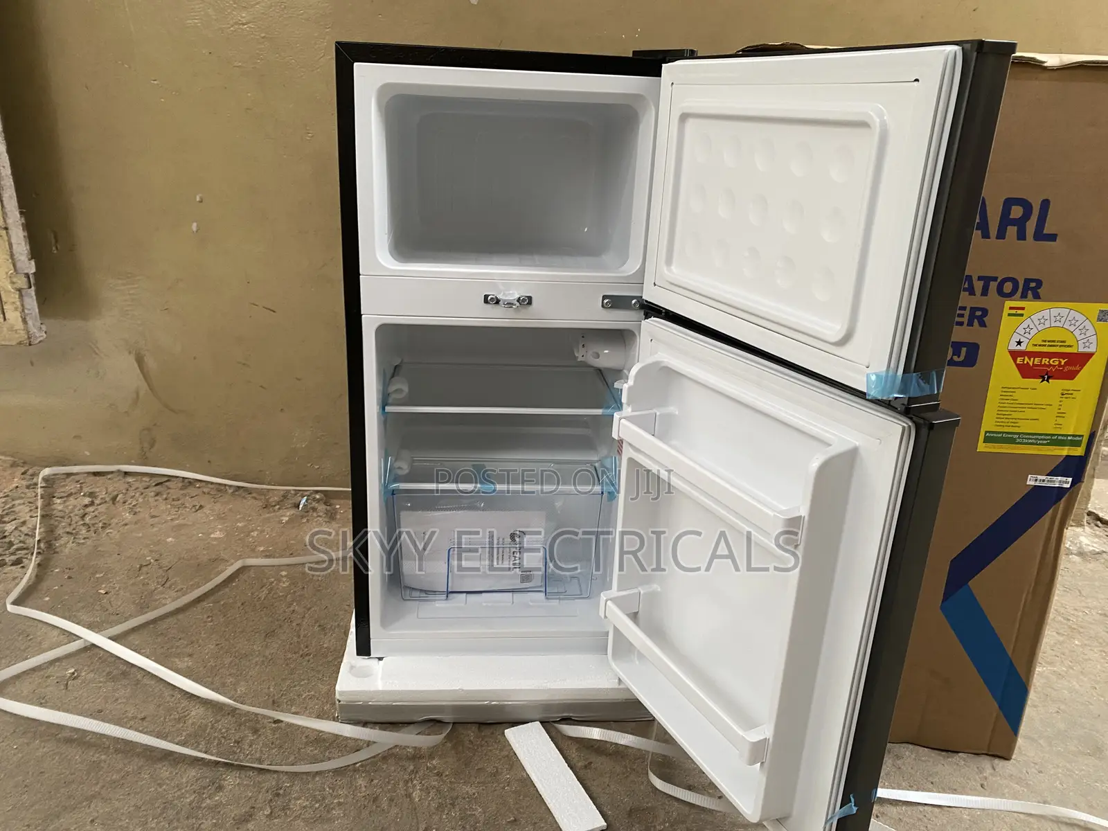 Pearl Pf-90t-10j Top Freezer Fridge