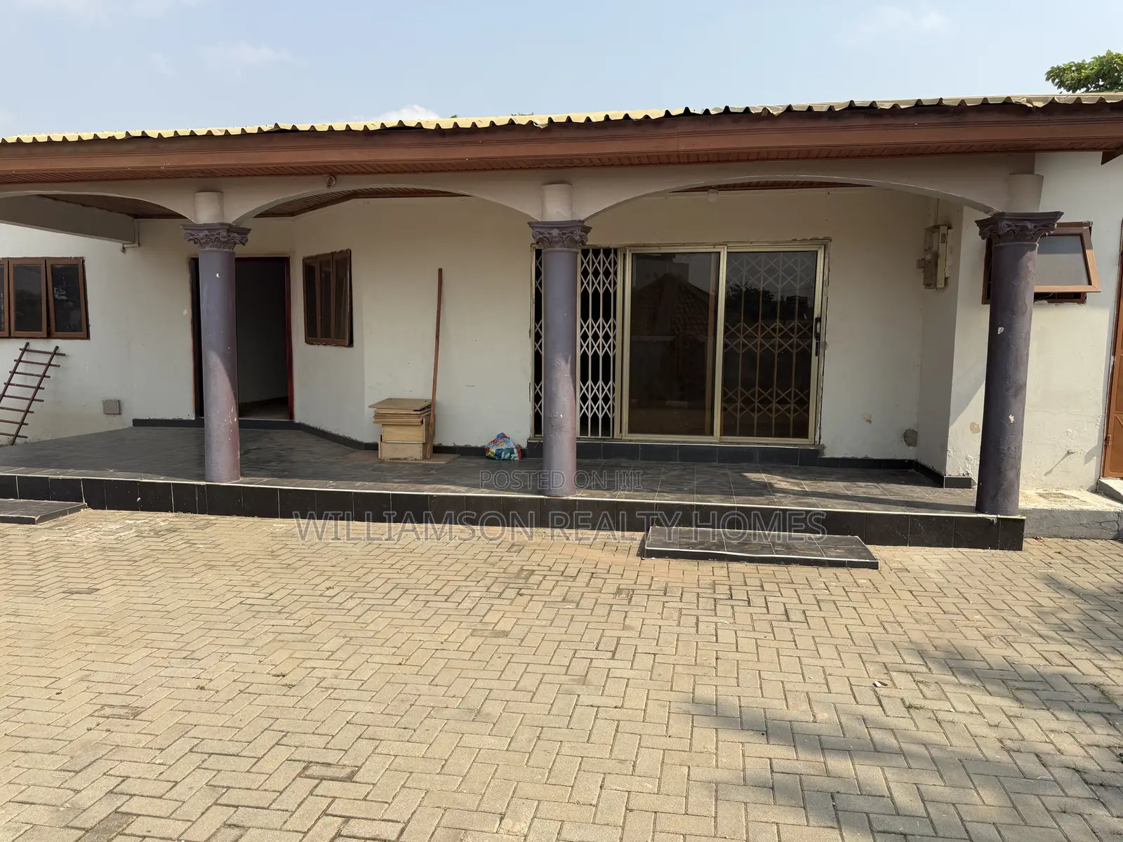 4bdrm House in Community 18 Area, Spintex for rent