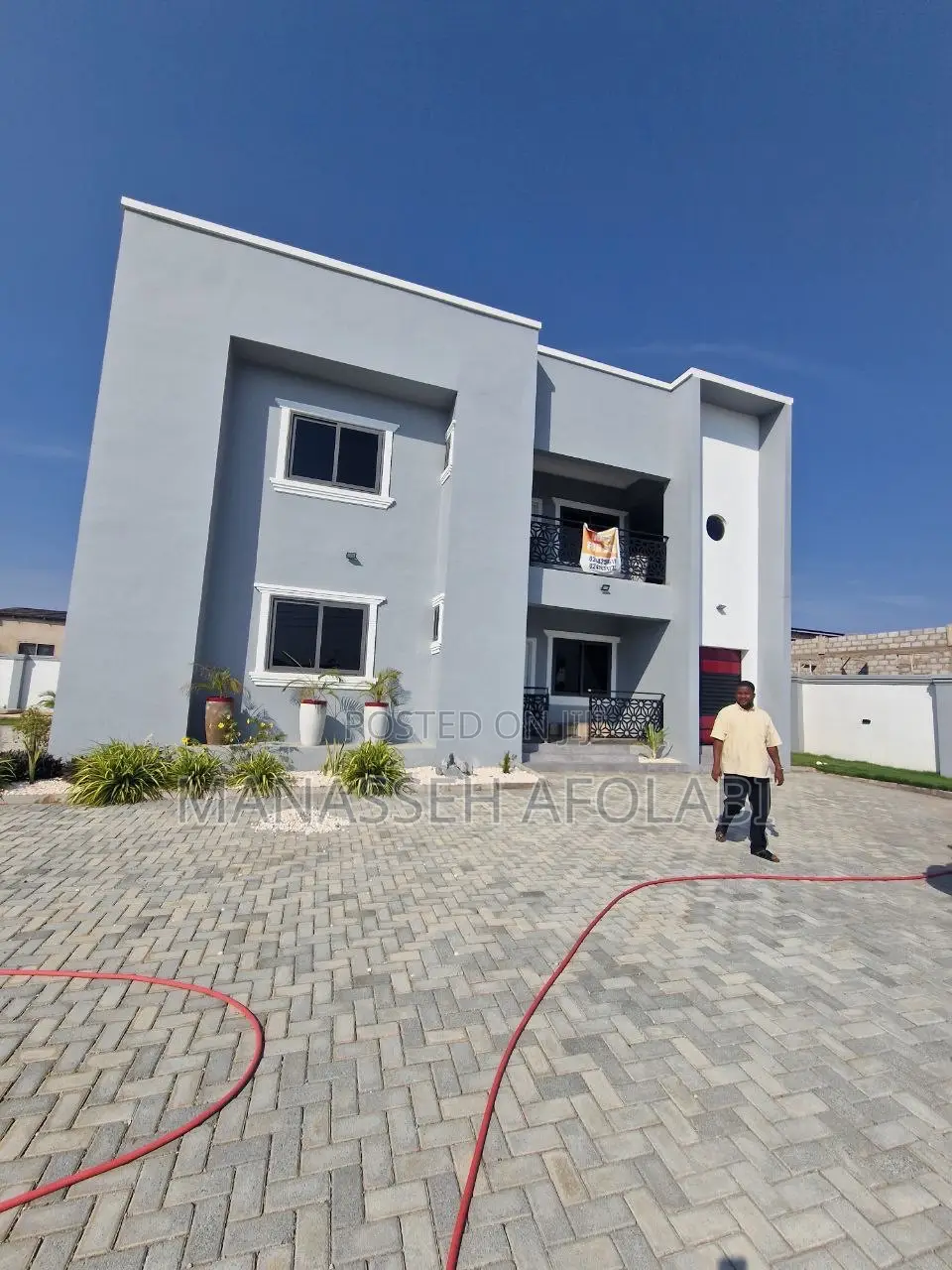 6bdrm House in Mellinium City, Kasoa for sale